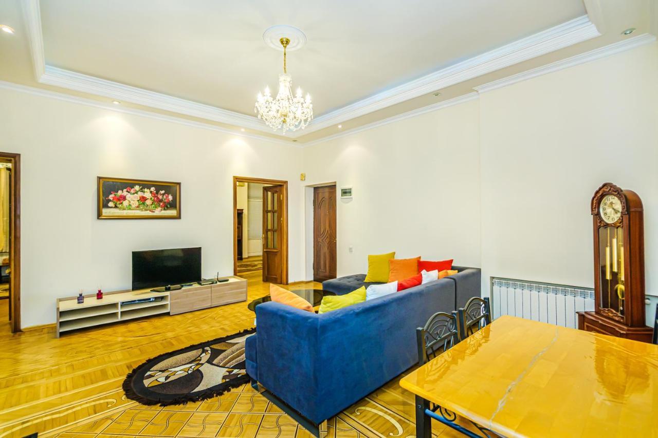 Garden View Apartment バクー エクステリア 写真