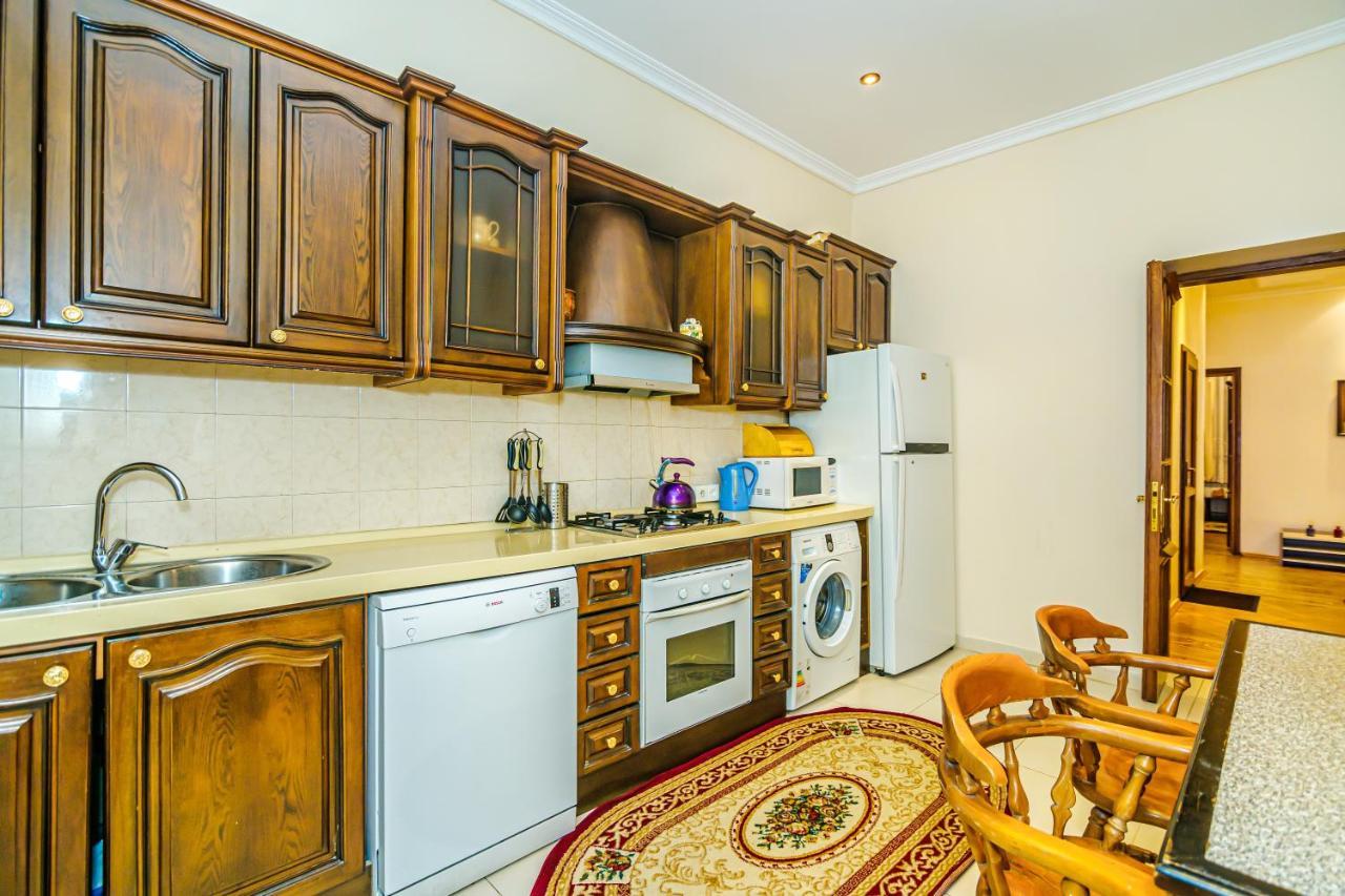 Garden View Apartment バクー エクステリア 写真